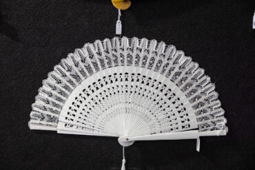 Abanico De Encaje De Camarinas Con Barillas De Madeira