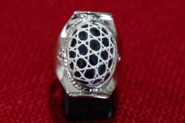 Anillo Con Encaixe De Camarinas Precio 15 Euros