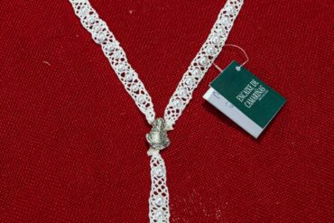 Rosario De Encaje De Hilo Metalizados (varios Colores) Precio 25 Euros