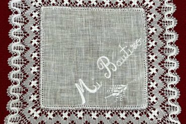 Paño Bautismal De Encaje De Camariñas Asociación Puntillas 00001