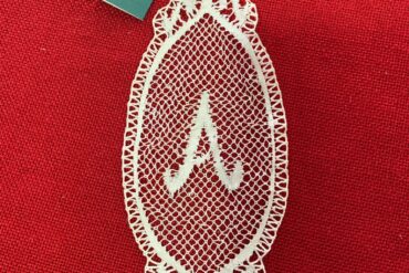 Letras Elaboradas En Encaje De Camariñas