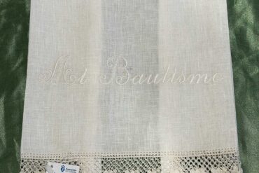 Toalla Bautismo De Encaje De Camariñas Hecha En Tela Hilo Italiano Precio 45€